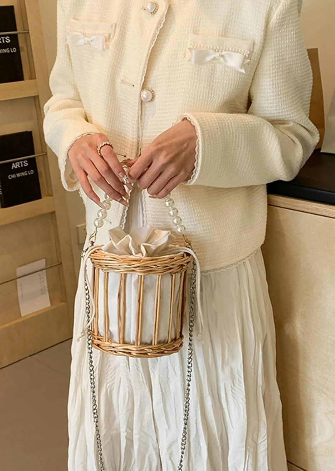 2025 Summer Straw Handbag Pearl Handle Handwoven Hollow Beach Bucket Bag Satchel Crossbody Wristlet Shoulder Bag