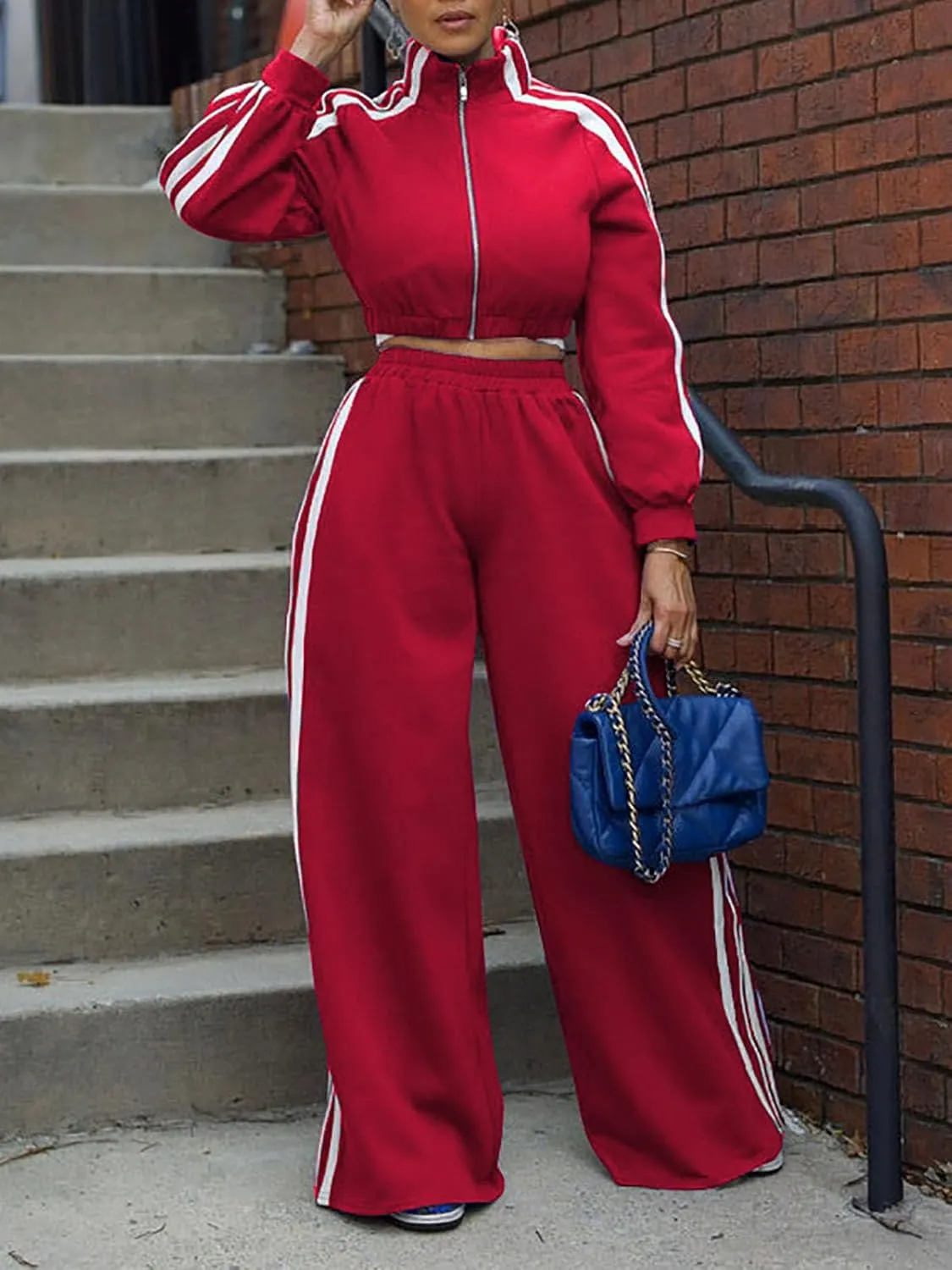 Akmipoem Sweatsuits Women 2 Piece Outfit Striped Tracksuit Long Sleeve Zipper Cropped Jackets Wide Leg Sweatpants Set