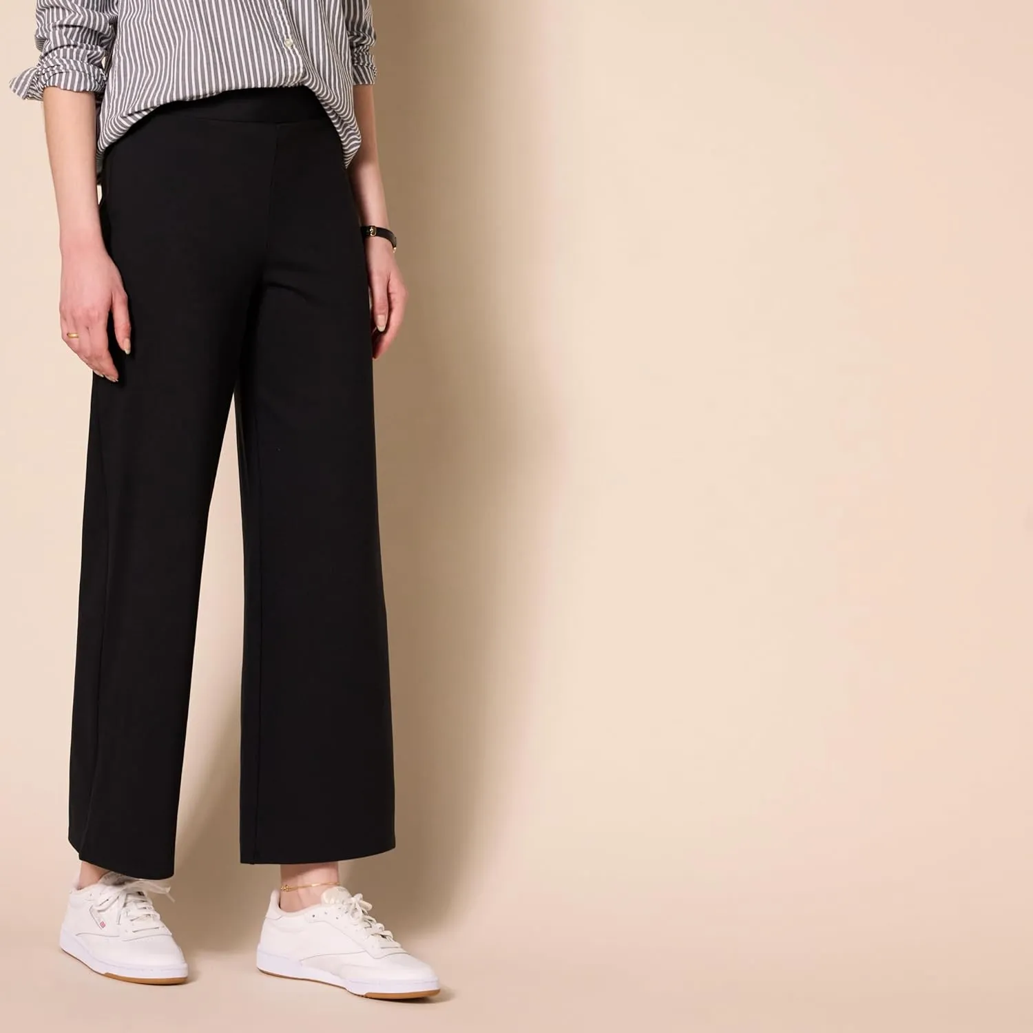 Amazon Essentials Women's Cropped Wide Leg Pull-On Pants