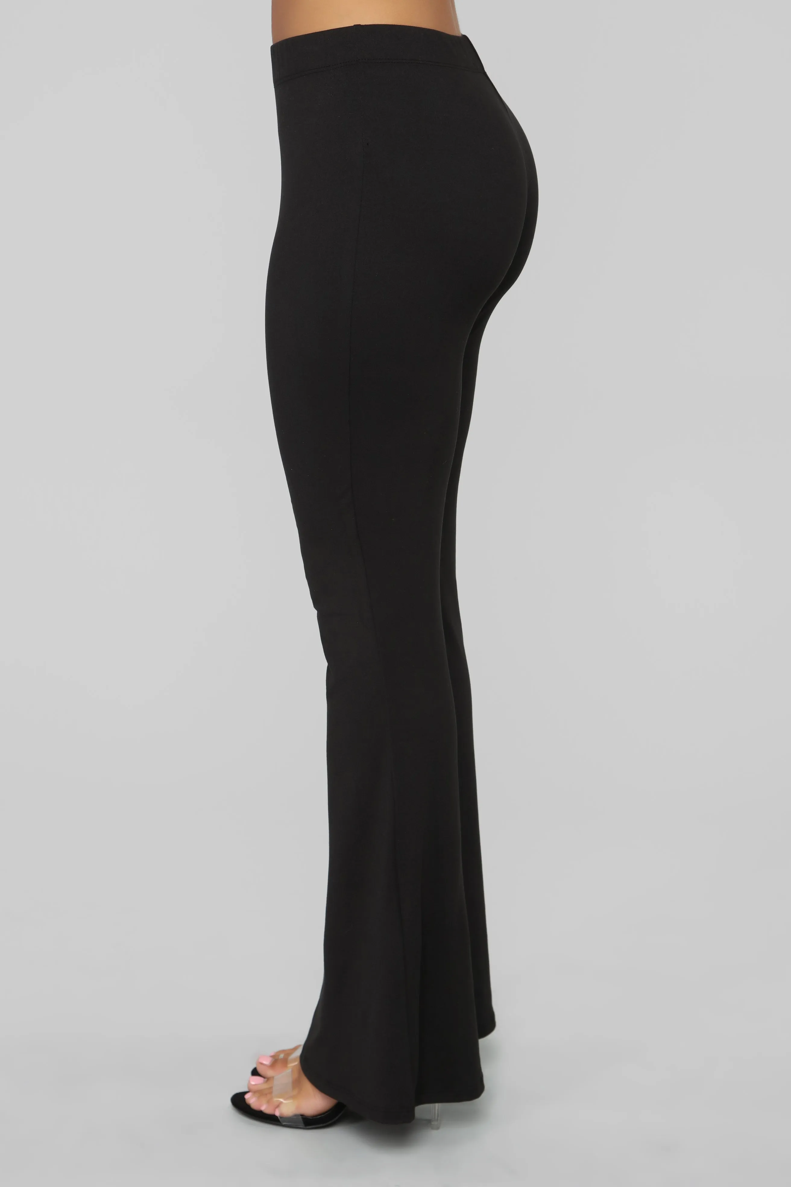 Basic Bell Bottom Pants - Black
