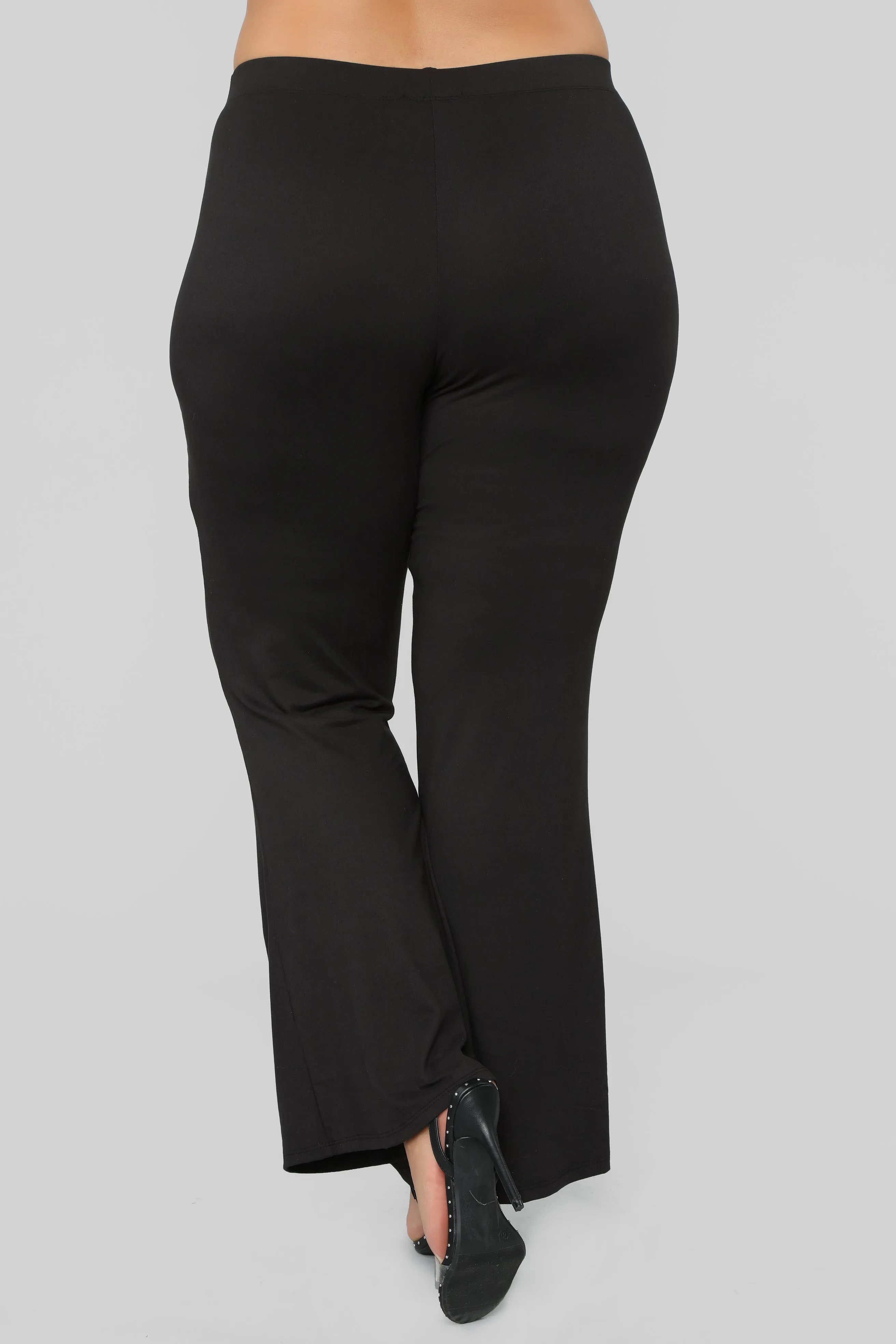 Basic Bell Bottom Pants - Black