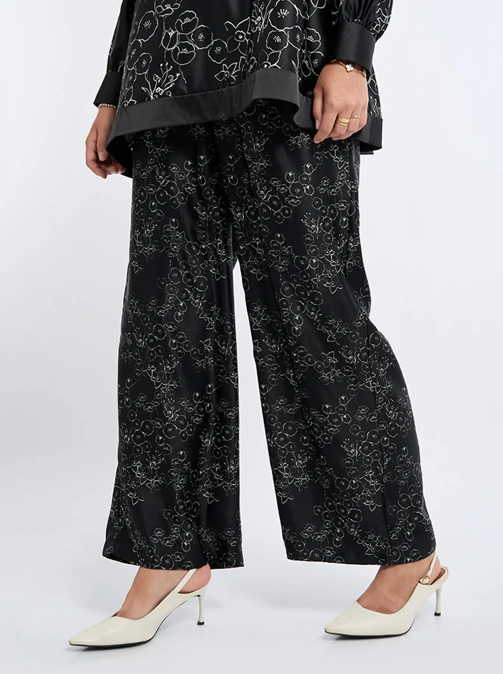DIYAN STRAIGHT PANTS BLACK