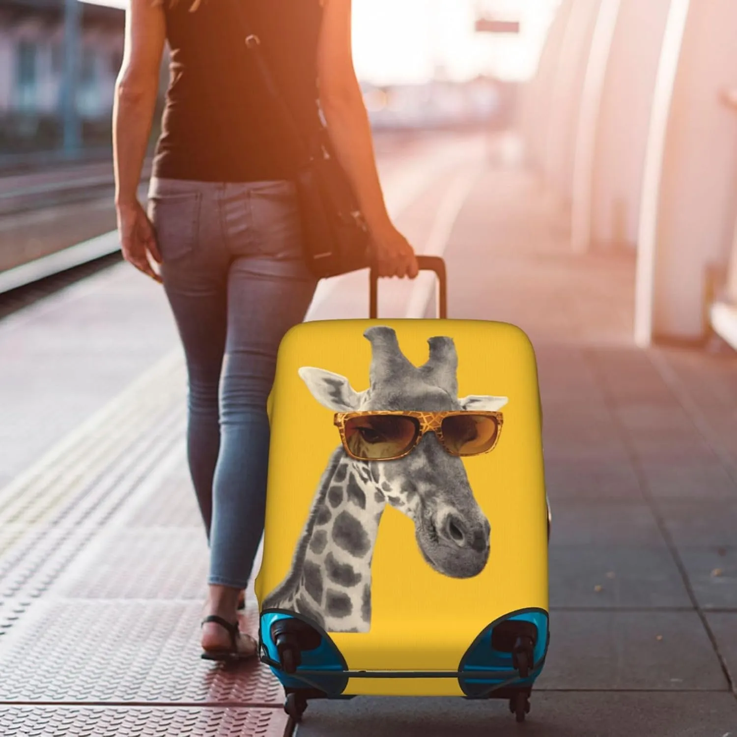 EdNeY Funny Giraffe with Sunglasses on Yellow Travel Luggage Cover Elastic Anti-scratch Suitcase Cover Protector Spandex Stretch Luggage Baggage Covers Fits 18-21 Inch Luggage,S