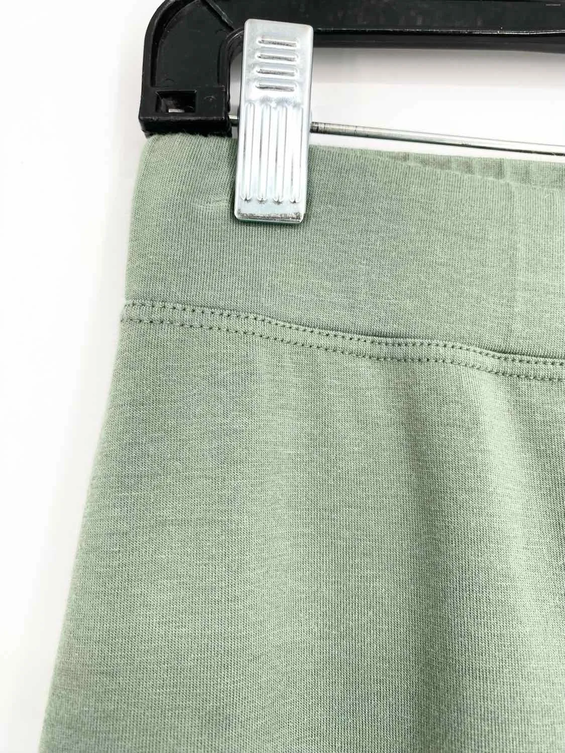Eileen Fisher Women's Green Flowy Size PS Pants
