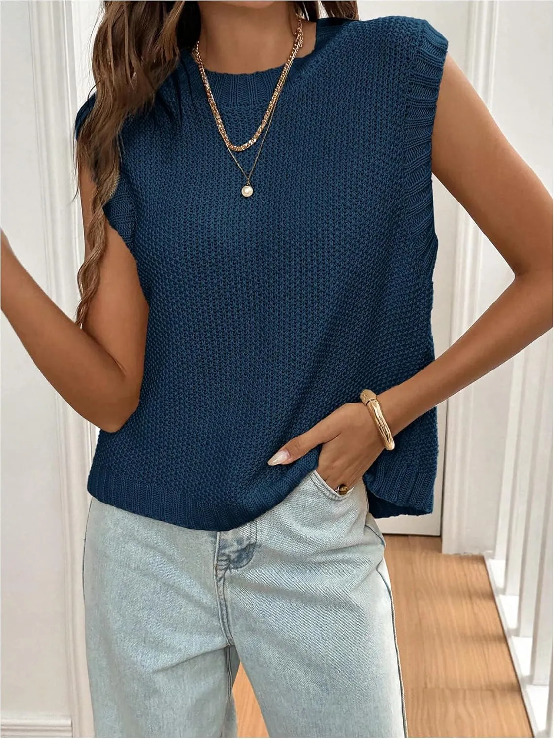 GORGLITTER Women's Cropped Backless Crochet Vest Open Back Tie Sweater Tank Tops