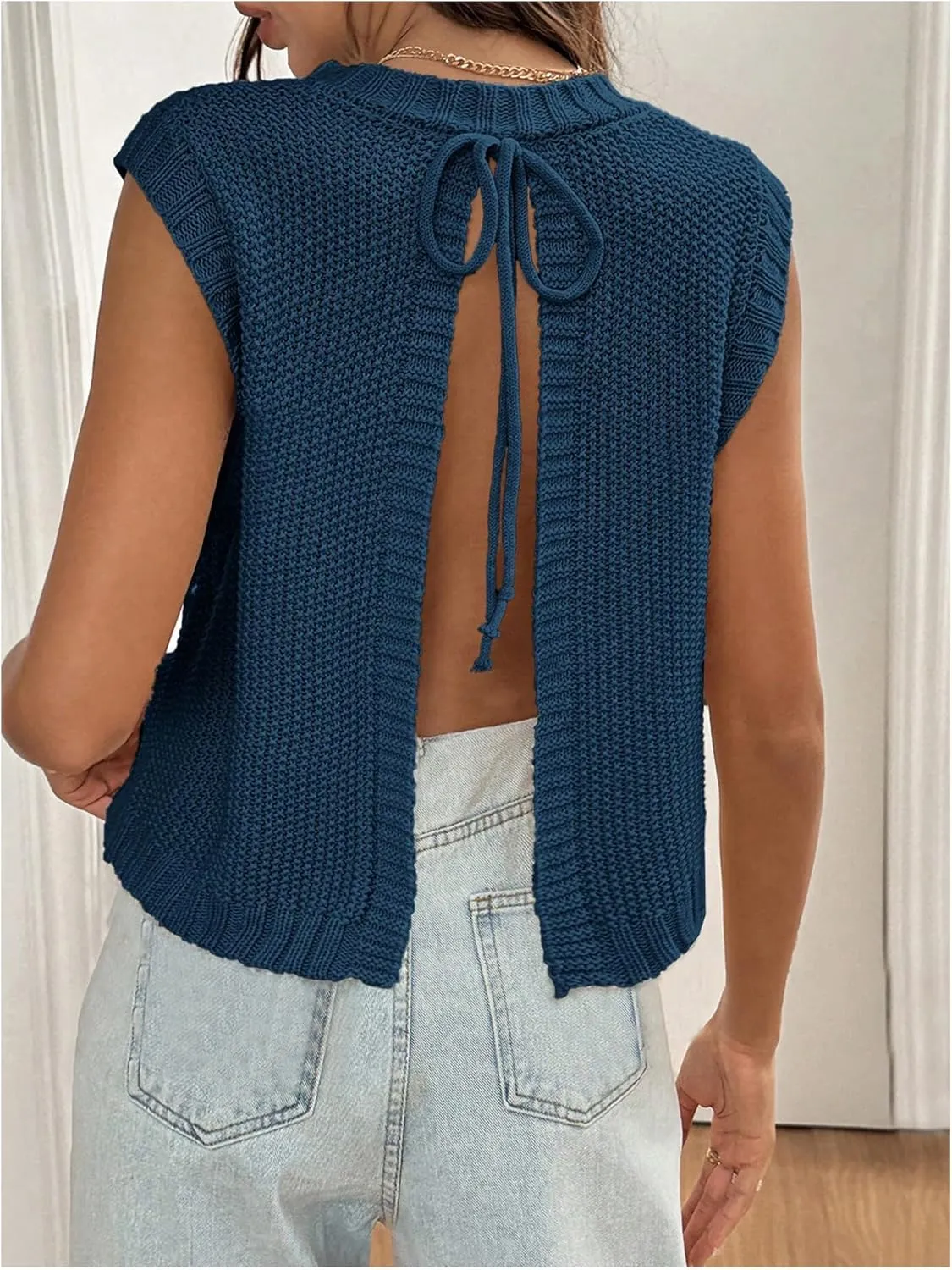 GORGLITTER Women's Cropped Backless Crochet Vest Open Back Tie Sweater Tank Tops