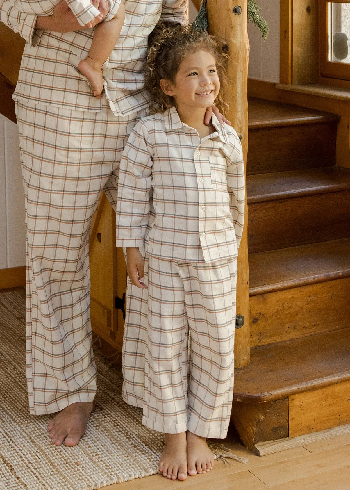 HOLIDAY PLAID PAJAMA SET