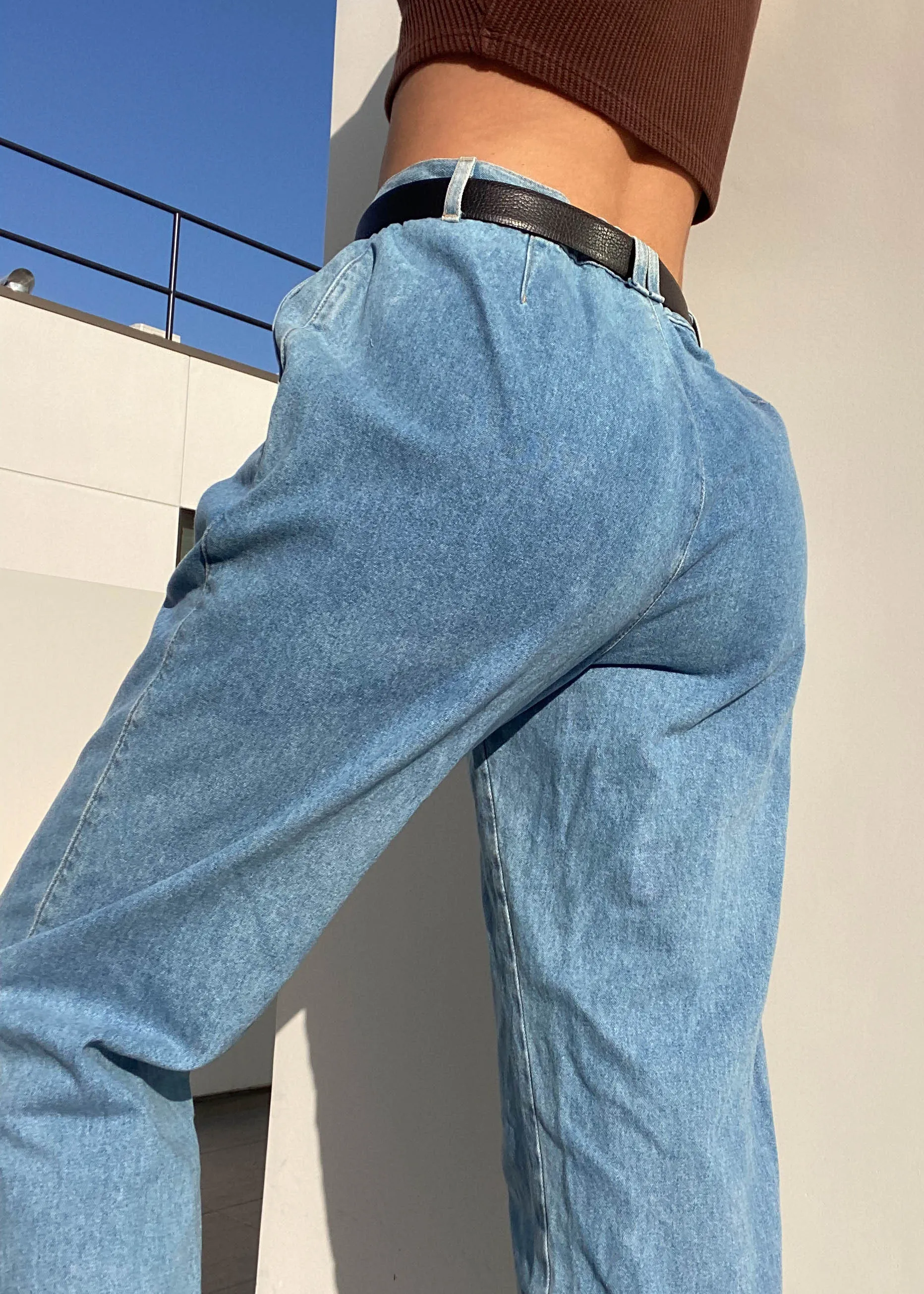 Liz Claiborne 90’s Blue Jeans (28”)