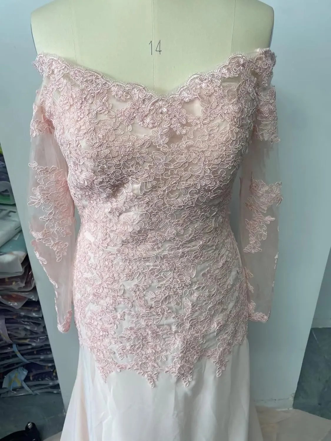 Mermaid Laces Mother of The Bride Dress with Long Sleeves Off Shoulder Formal Party Evening Gown HO16