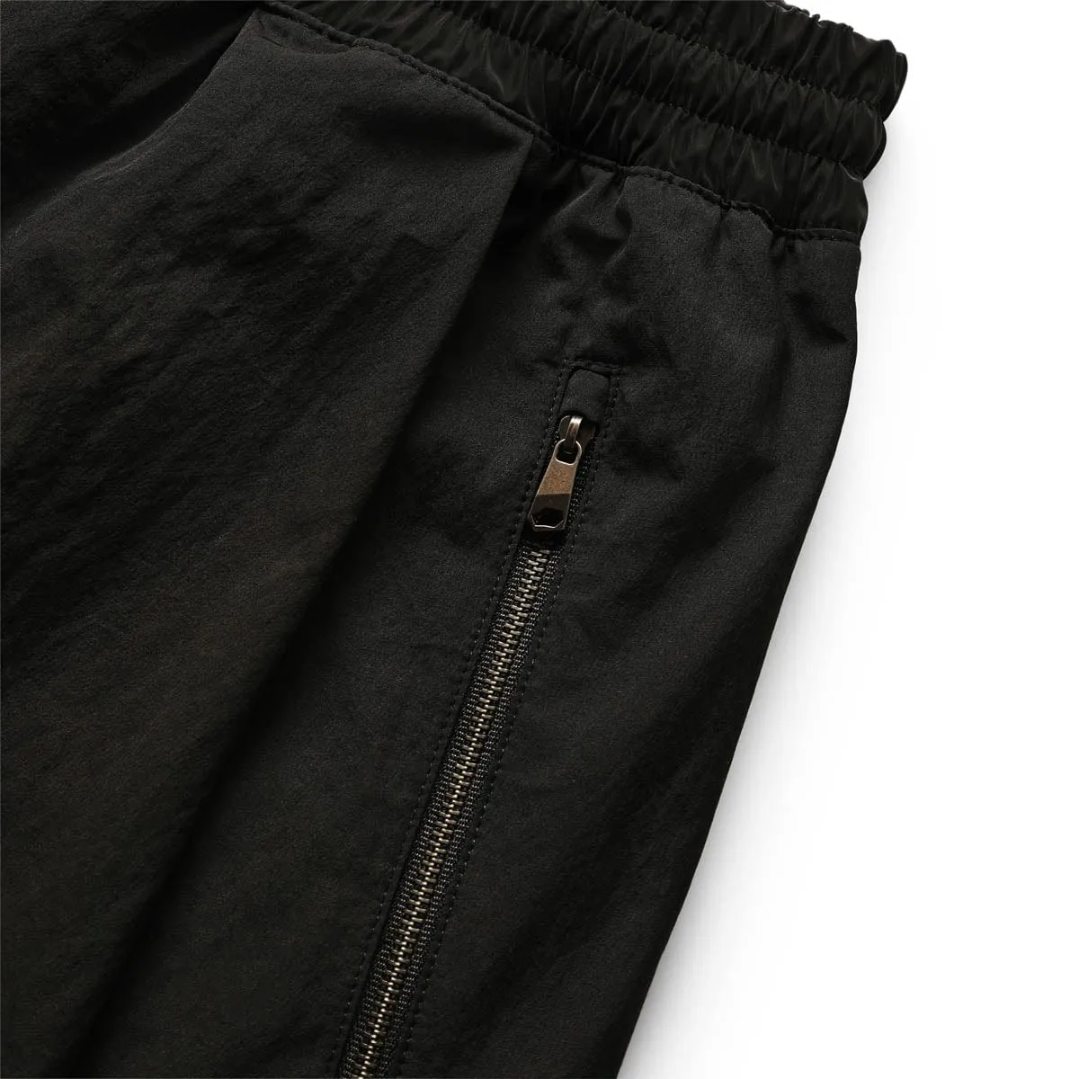 PLEATED WARM UP PANTS