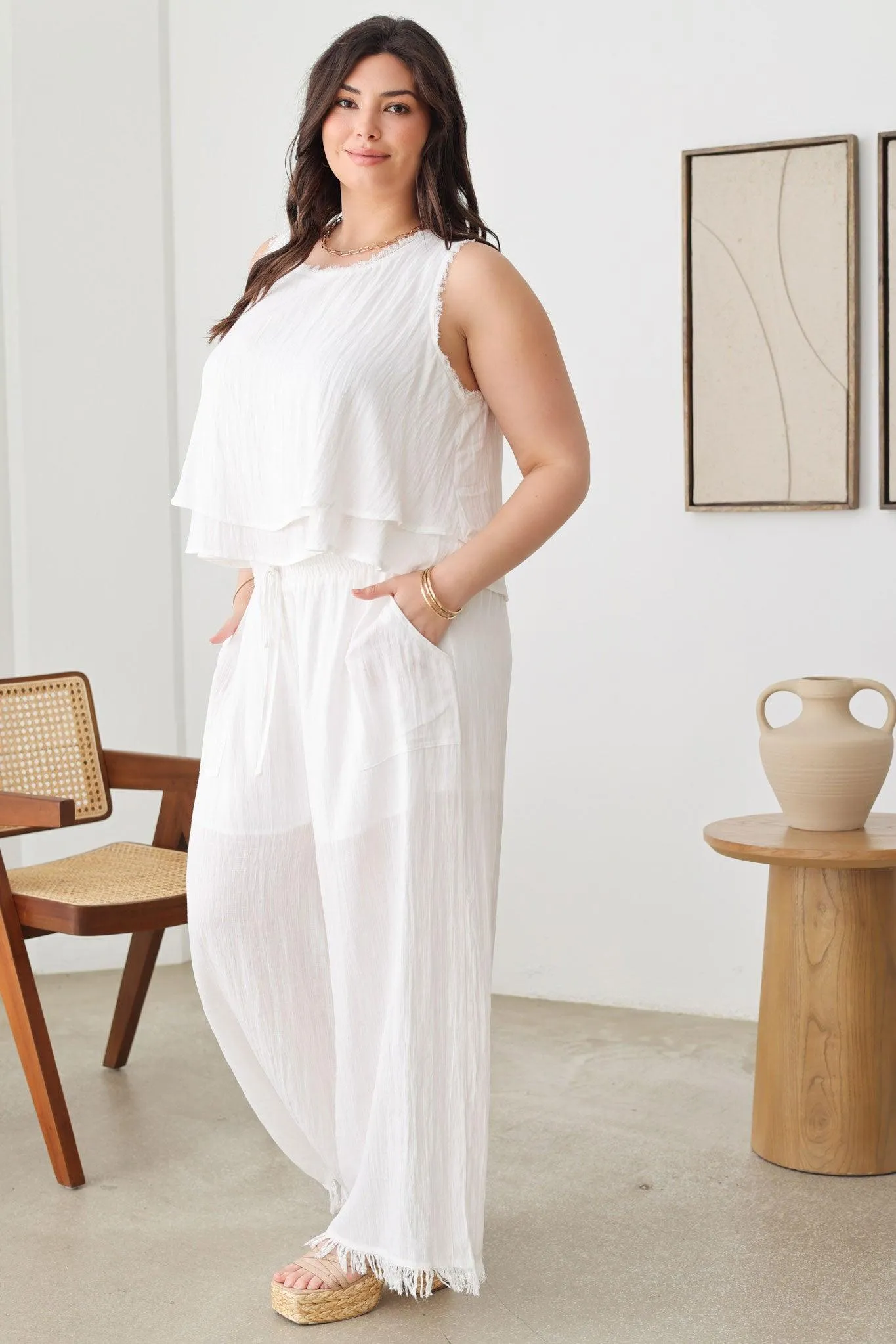 Plus Size Frayed Hem Silhouette Neckline Top & Pants Set