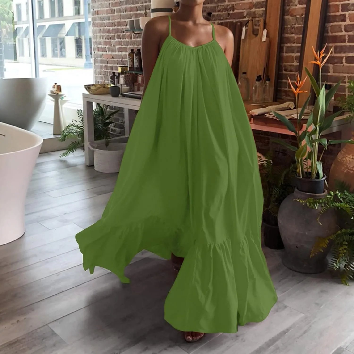 Spaghetti Strap Dresses for Women Plus Size Sleeveless Summer Casual Flowy Dress Ruffle Hem Swing Midi Sundress