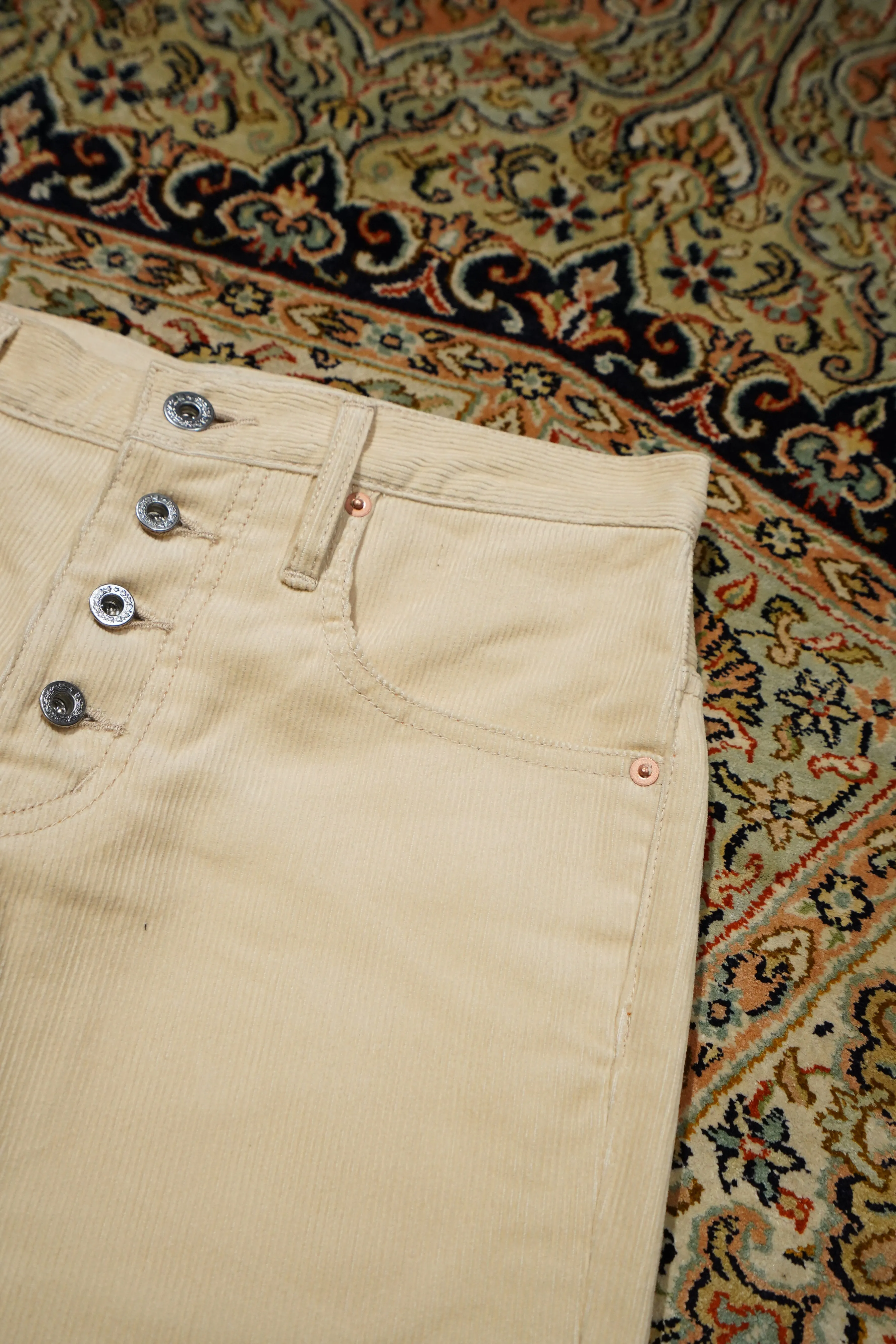 SUGARHILL CORDUROY BELL BOTTOM DENIM PANTS (IVORY WHITE)