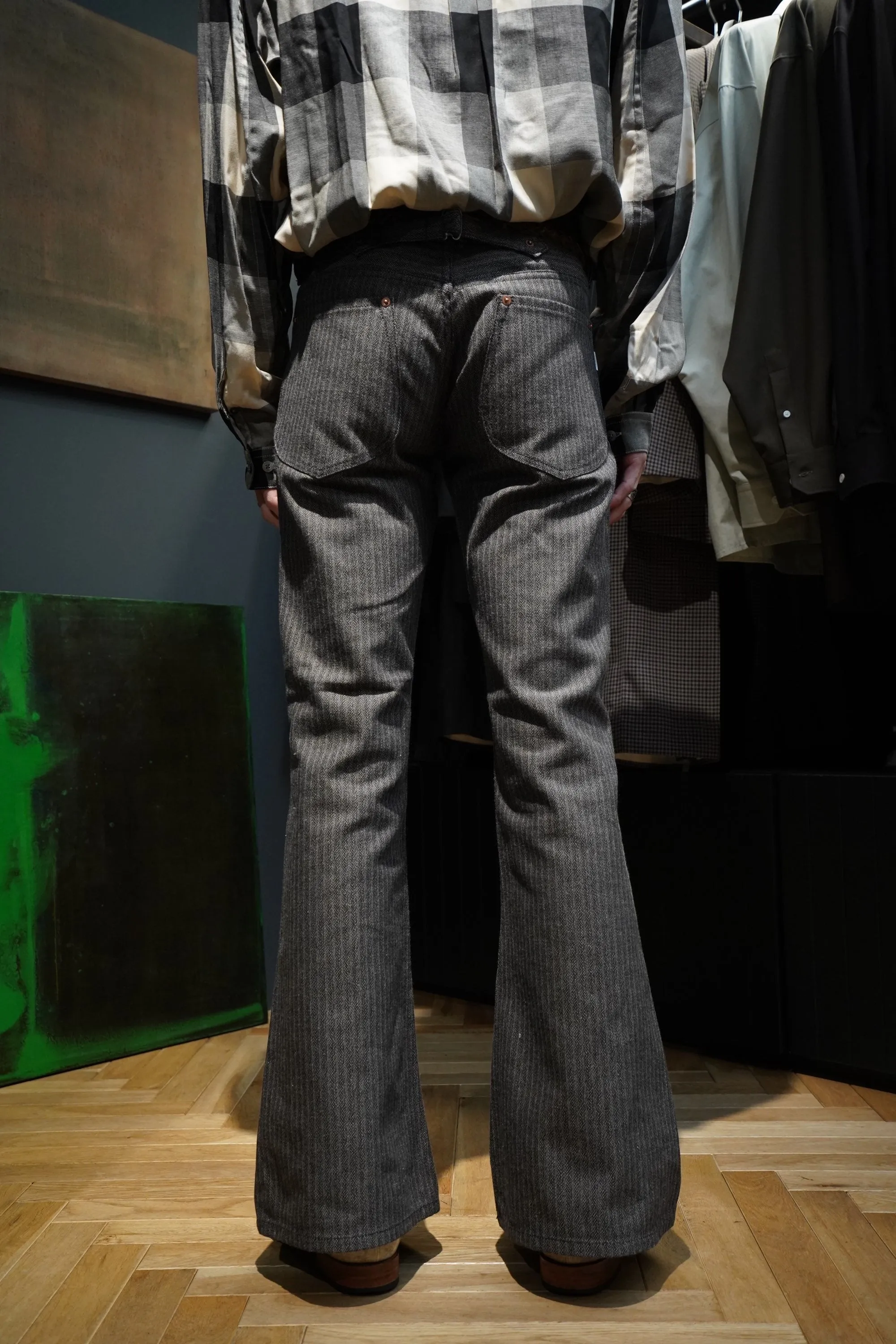 SUGARHILL HERRINGBONE BELL BOTTOM DENIM PANTS (GRAY HERRINGBONE)