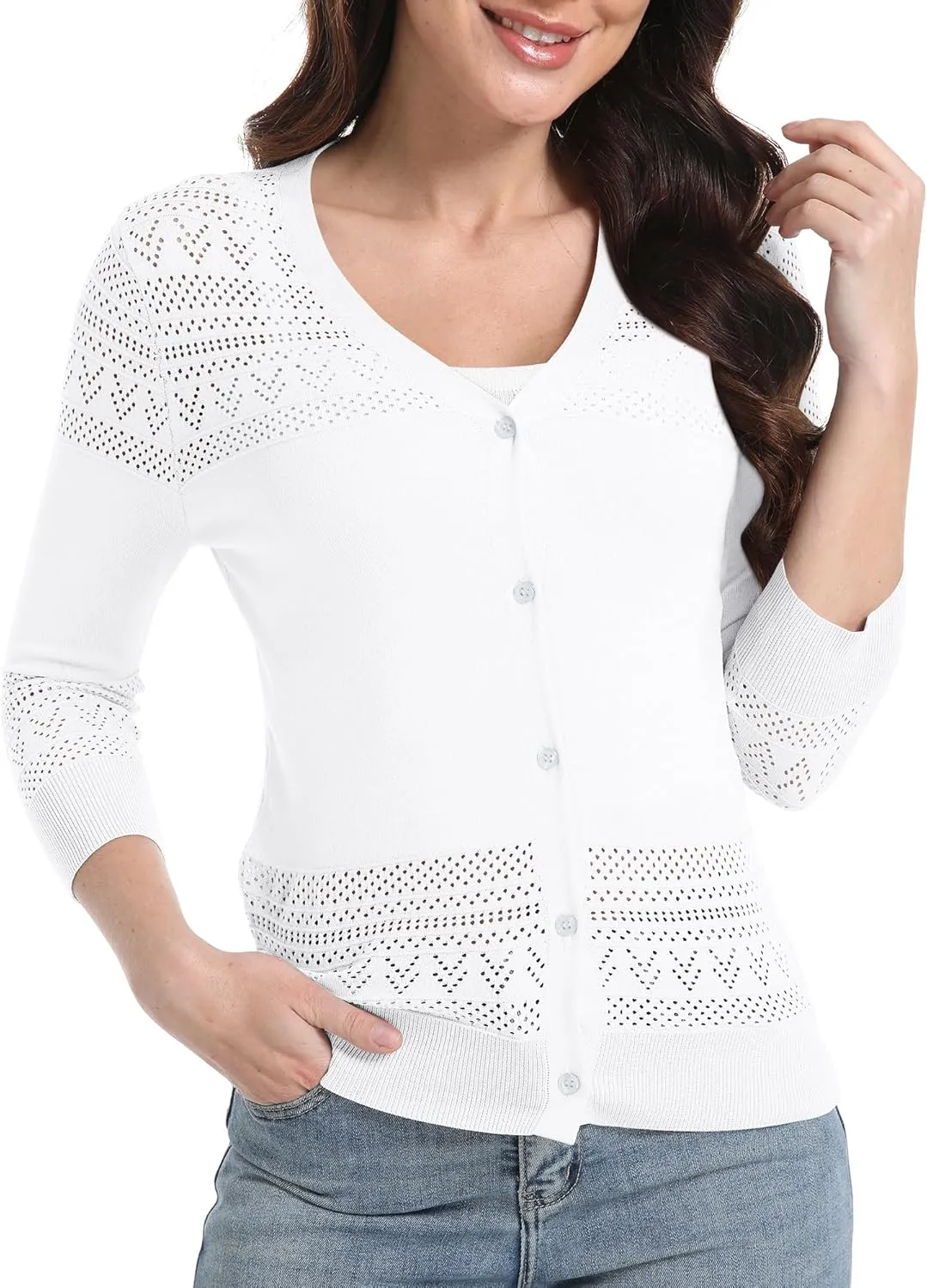 Urban CoCo Women's V-Neck Boho Crochet Cardigan 2025 Summer Lightweight 3/4 Sleeve Open Front Button Down Cover Up