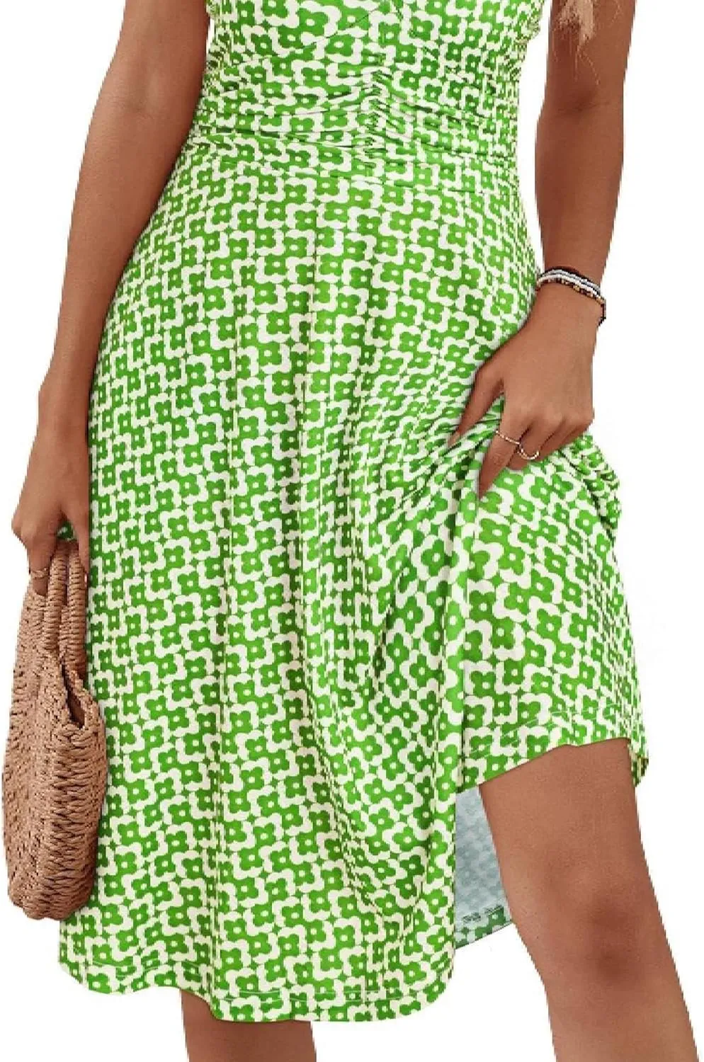 Women's Summer Floral Print Haltter Neck Sleeveless Mini Dress Ruched Waist Ruffle Hem Sundress Vacation Beach Oufits